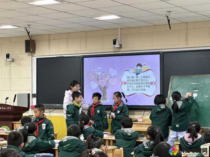 老师带着跳 D 上课，学生们的奇特体验与感受