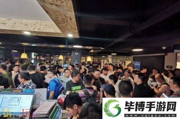 青春就在隔壁座位