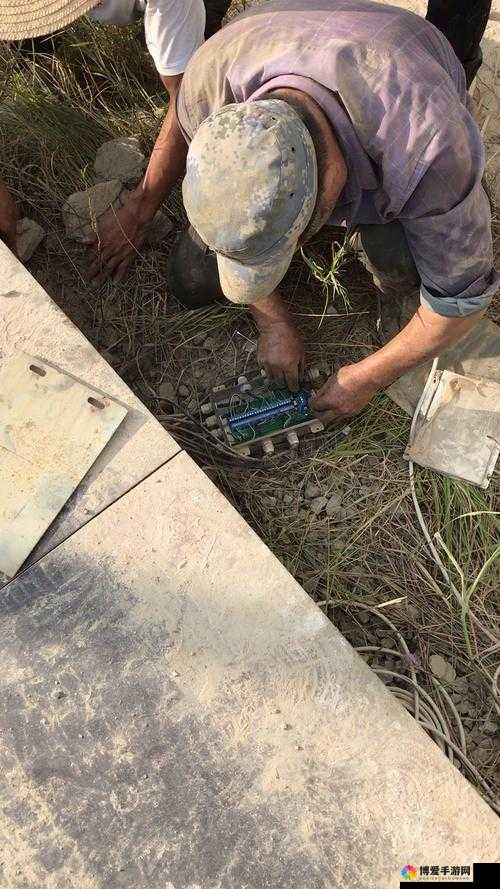在维修工人的绝境中，是生还是死？