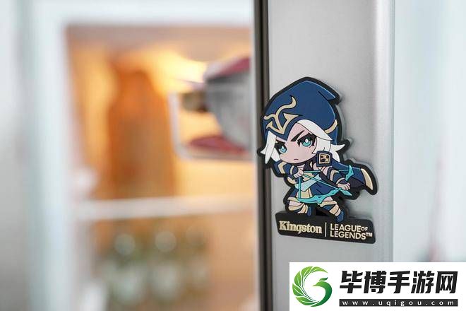 金士顿携手英雄联盟推出NV3联名固态硬盘-寒冰射手艾希冰箱贴成亮点 